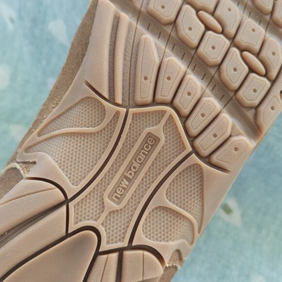 New Balance X Miu Miu 530 Sl Suede Sneakers - Picture 10 of 11